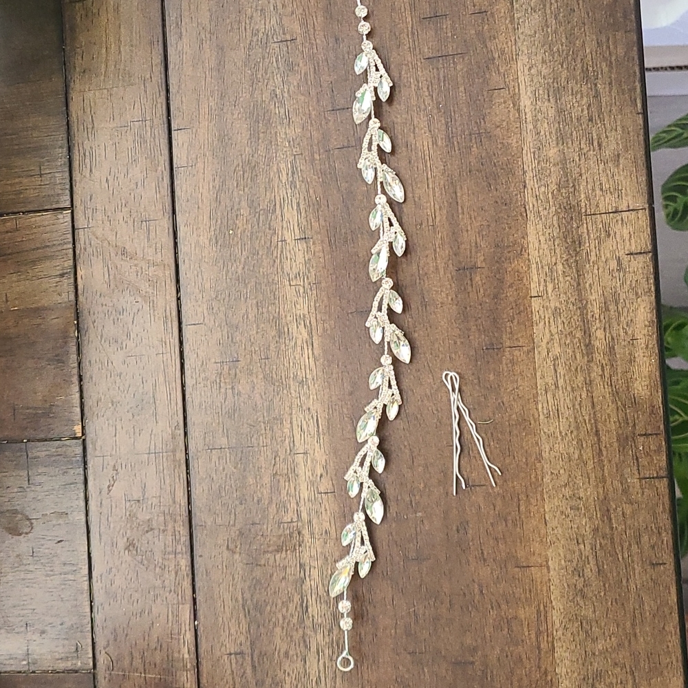 Bhldn crystal leaf hair piece